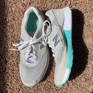Teal & Gray New Balance WL800GT Shoes